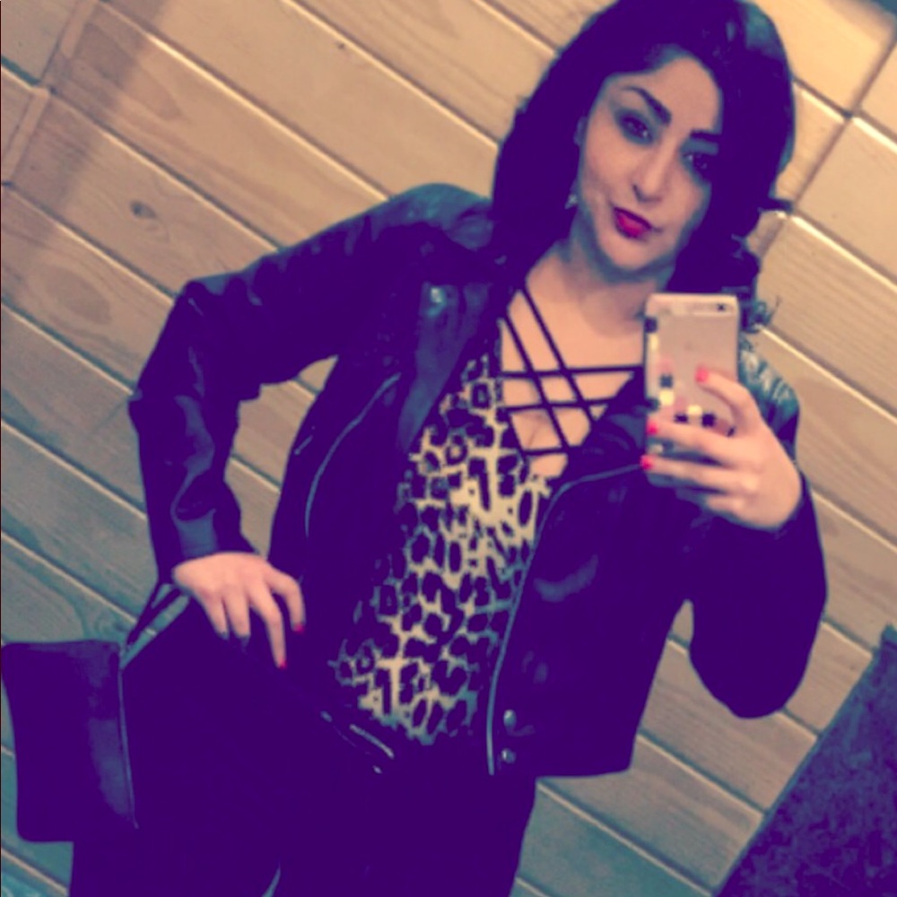 Meet your Posher, Amanda